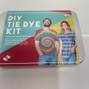 DYI Tie Die Kit